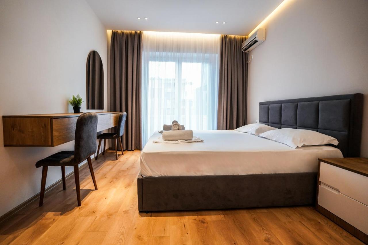 Hidden Gem Tirana 2Br Comfort In Historic Zone Bagian luar foto