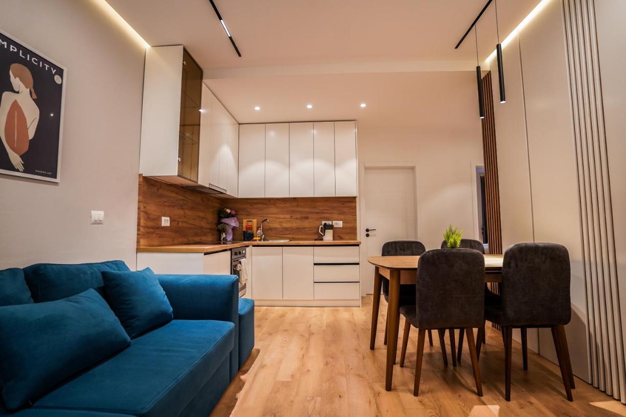 Hidden Gem Tirana 2Br Comfort In Historic Zone Bagian luar foto