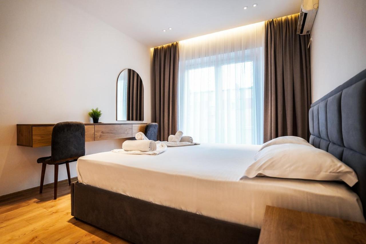 Hidden Gem Tirana 2Br Comfort In Historic Zone Bagian luar foto
